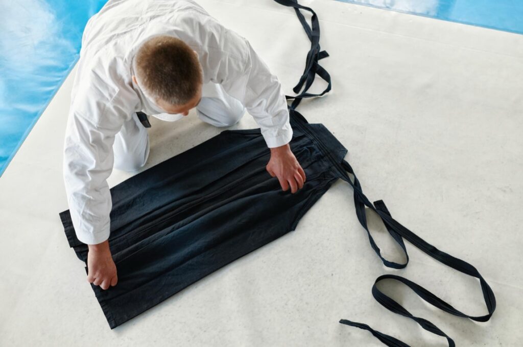Aikido, choć może się wydawać jedną z wielu wschodnich sztuk walki, w rzeczywistości jest znacznie więcej niż techniką samoobrony